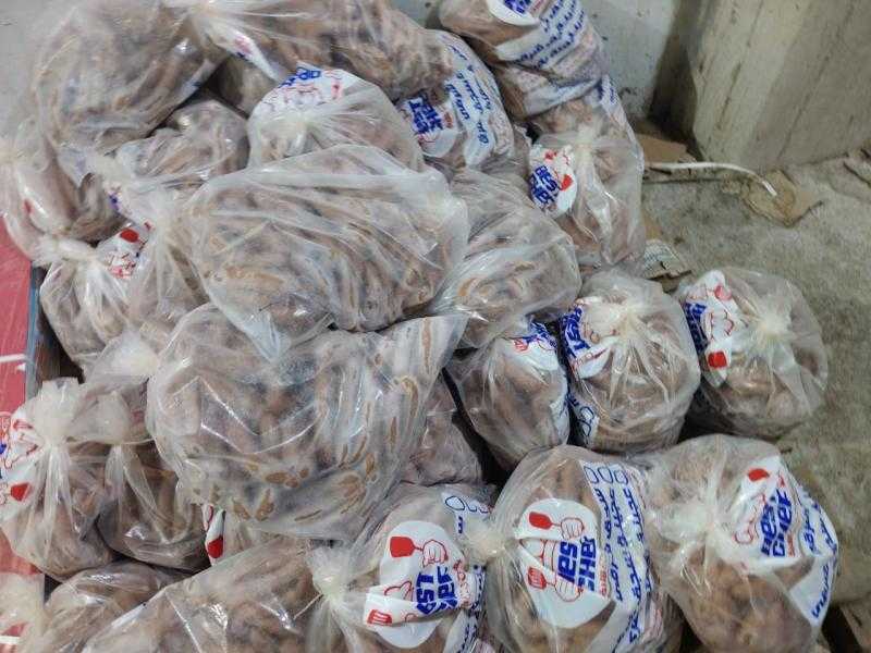 تموين الغربية : ضبط كميات من مفروم دجاج ولانشون والكبدة غير صالحه للاستهلاك وسجائر مهربة جمركيا بمدينة ومركز المحلة