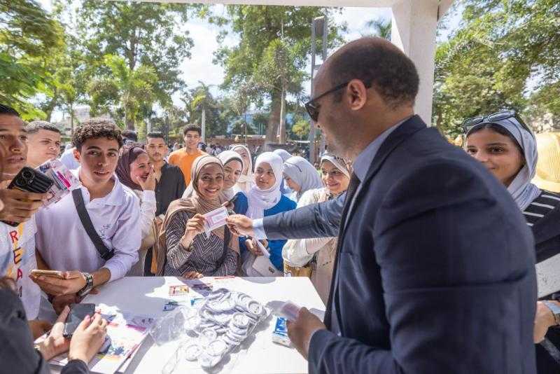 صندوق تحيا مصر في جامعة عين شمس احتفالا بالعام الجامعي الجديد