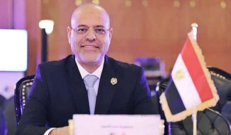وزير العمل