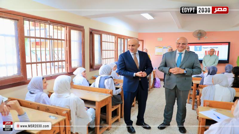 وزير التربية والتعليم ومحافظ القليوبية 