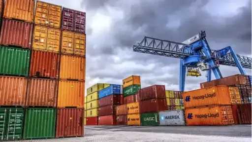 «سلامة الغذاء»: 267 ألف طن واردات غذائية خلال... «سلامة الغذاء»: 267 ألف طن واردات غذائية خلال أسبوع من 105 دول