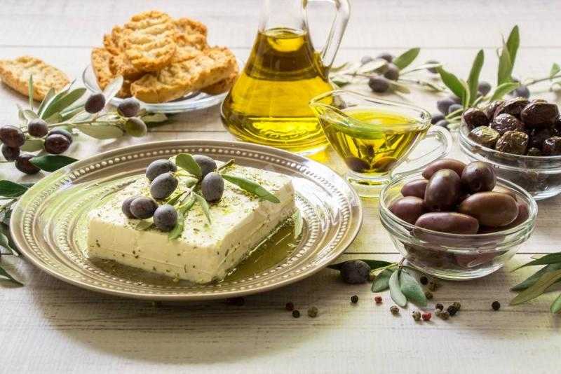 طريقة عمل جبنة بالزيتون