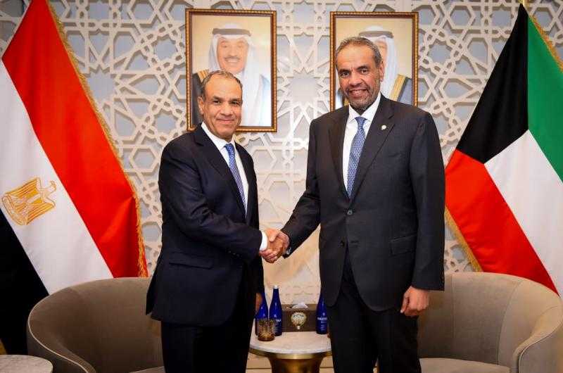 وزير الخارجية يلتقي مع نظيره الكويتي فى نيويورك
