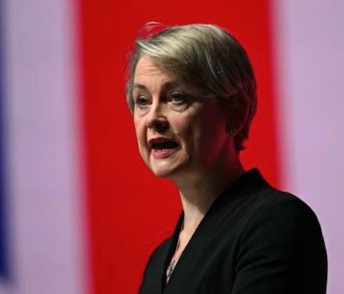 وزيرة خارجية بريطانيا تحذر إسرائيل من ضم أجزاء من الضفة الغربية