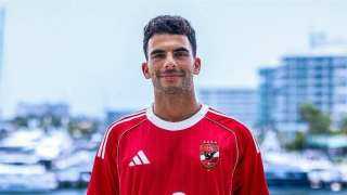 زيزو يدافع عن نفسه أمام اتحاد الكرة: «لم أوقع للأهلي.. والزمالك أساء معاملتي»