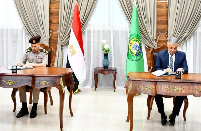 القوات المسلحة تُوقع بروتوكول تعاون مع محافظ الإسماعيلية لتقديم خدمات الشبكة الوطنية للطوارئ والسلامة العامة