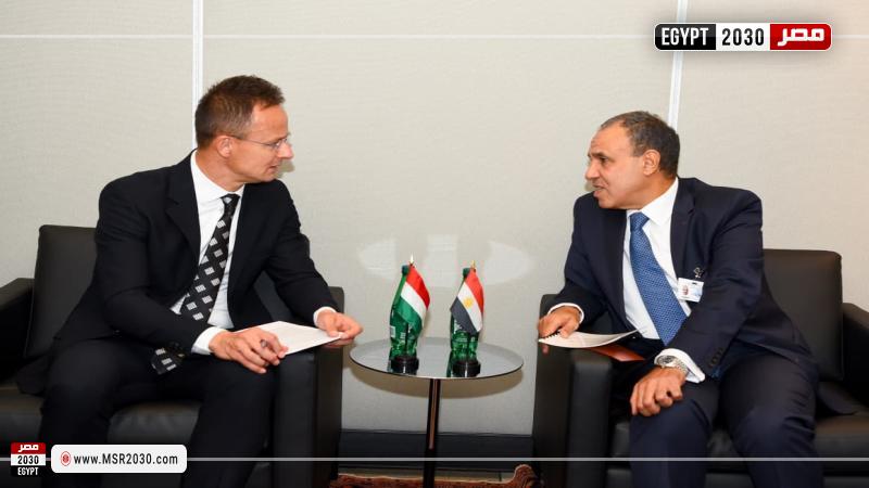 وزير الخارجية مع وزير الخارجية والتجارة المجري على هامش أعمال الجمعية العامة للأمم المتحدة