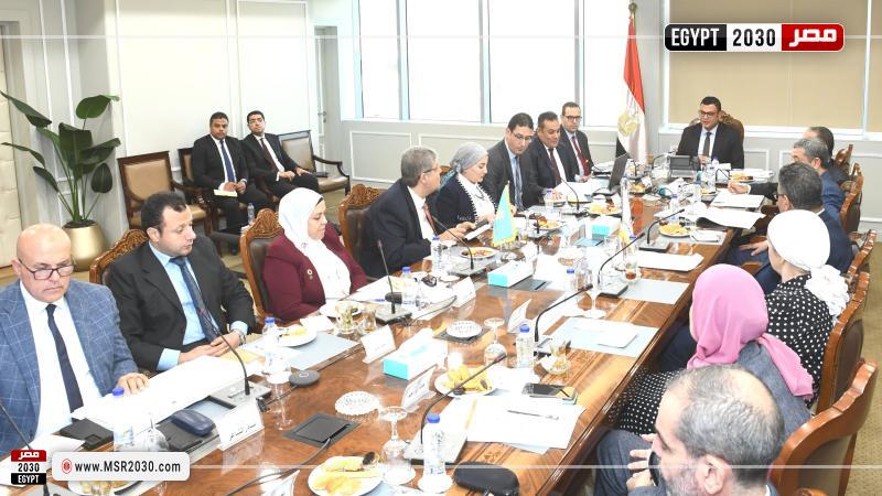 وزير الإسكان 