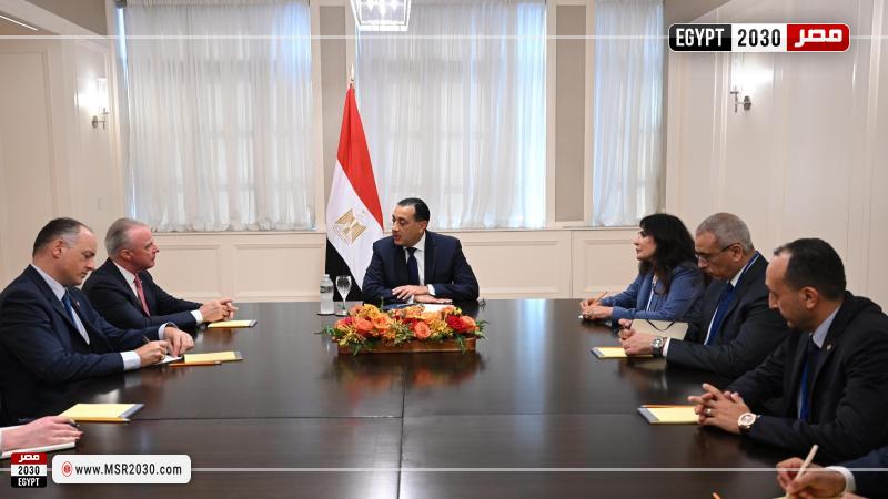 الدكتور مصطفى مدبولي، رئيس مجلس الوزراء خلال الاجتماع