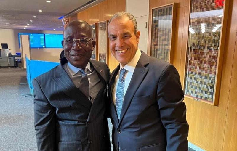 وزير الخارجية يعقد مباحثات مع نظيره الإيفواري