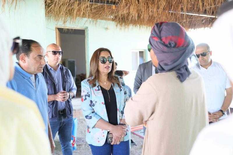 وزيرة البيئة توجه بسرعة التنسيق لبحث الحلول لمشكلات أهالي وادي مجيرح بمدينة دهب