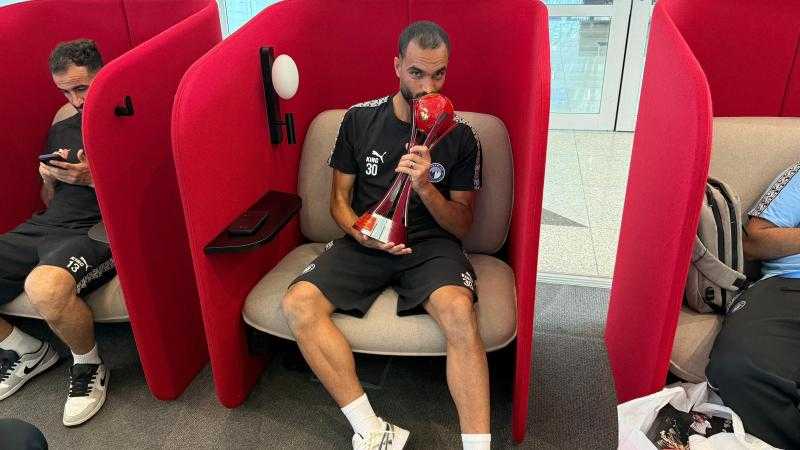 بيراميدز يعود إلى القاهرة بعد التتويج بكأس القارات الثلاث