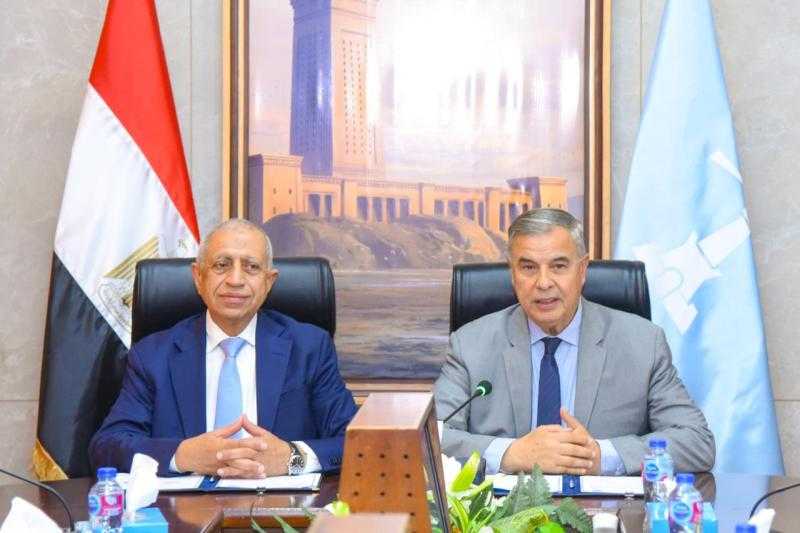 محافظة الإسكندرية توقع بروتوكول تعاون مع الأكاديمية العربية لتعزيز الاستثمار والتنمية المستدامة