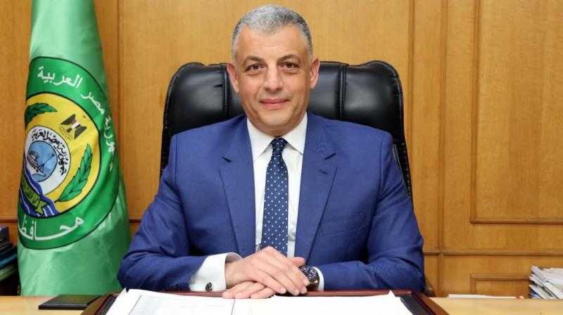 محافظ الإسماعيلية : تحرير ٤ محاضر للنباشين ومحضرين للمحال التجارية