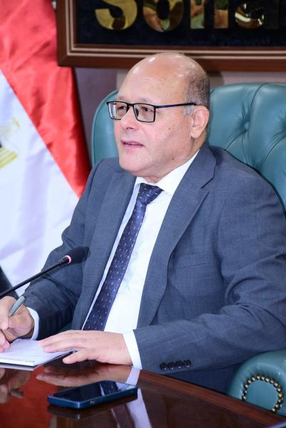 رئيس جامعة سوهاج 