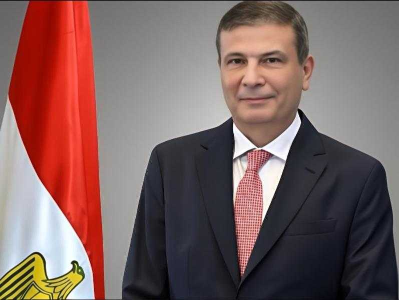 بشرى سارة من وزير الزراعة للمزارعين.. مد صرف أسمدة الموسم الصيفي