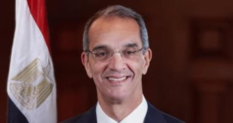 وزير الاتصالات 