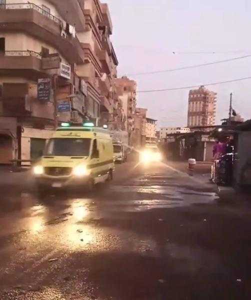 انهيار مبنى مصبغة بالمحلة الكبرى يودي بحياة شخصين وإصابة 27 آخرين