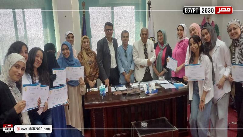 دورة متخصصة في الترجمة الفورية باللغة الإنجليزية بجامعة قناة السويس تُعد الخريجين لسوق العمل