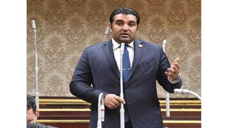 برلماني يوجه سؤالا عاجلا للحكومة بشأن روبلوكس