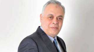 عايدة غنيم ترفض استقالة أشرف زكي: ”أنت الأب والسند لنا”