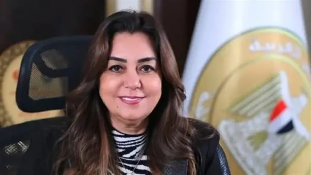 وزيرة البيئة
