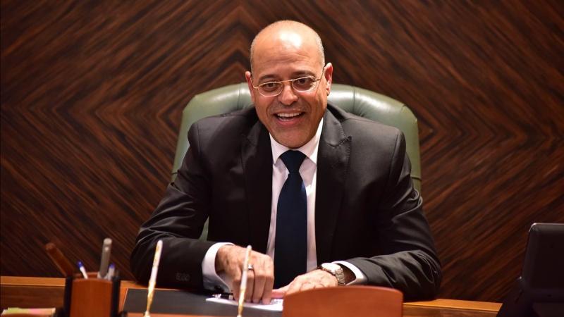 وزير العمل 