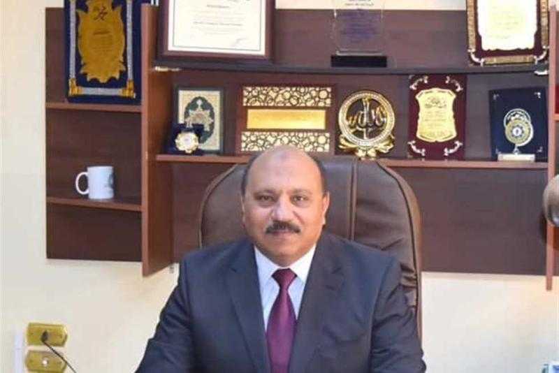 رئيس مياه القناة : استخراج اجولة رمال من بالوعات الصرف الصحي أثناء أعمال التطهير