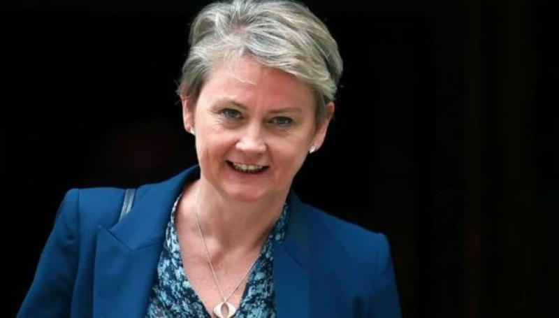 وزيرة الخارجية البريطانية: المجتمع الدولي على وشك التوصل إلى اتفاق سلام في غزة