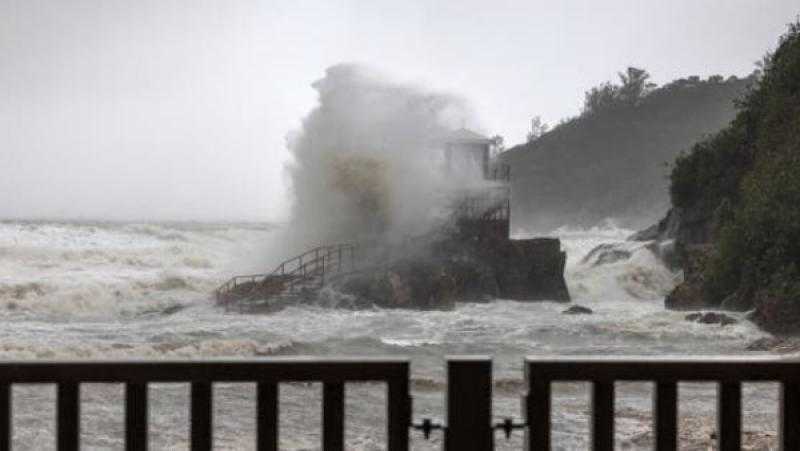 إعصار ”بوالوي” يضرب وسط فيتنام.. إجلاء آلاف السكان وتعليق الرحلات الجوية