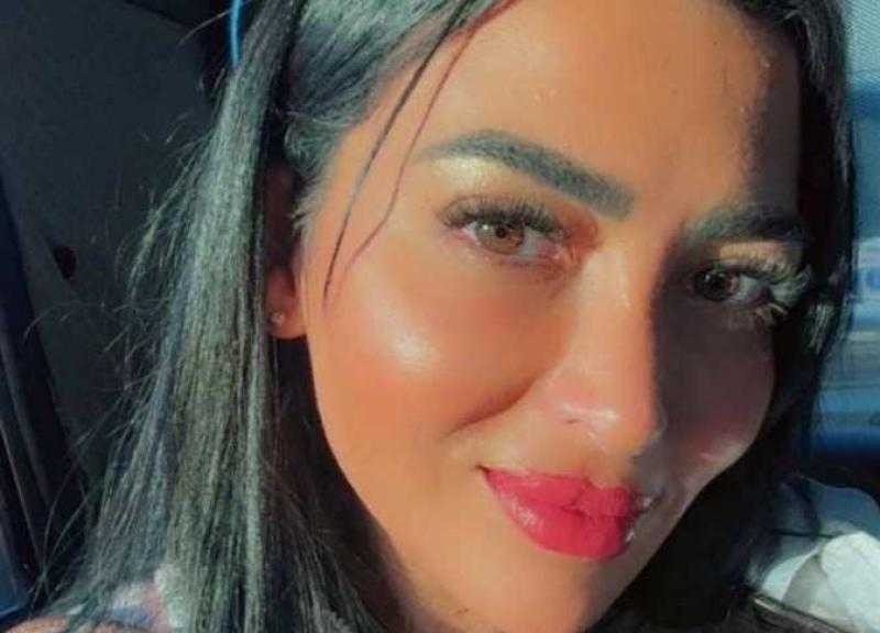 مي كمال الدين تكشف عن سبب إعلان طلاقها من أحمد مكي