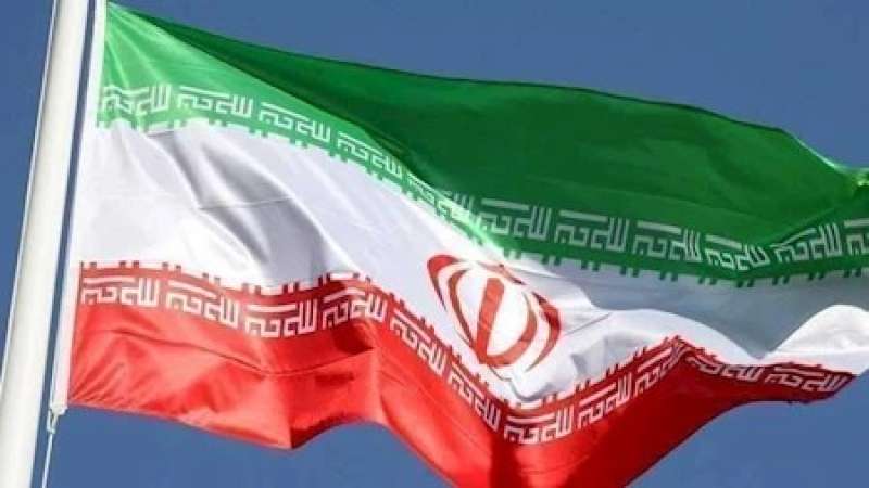 علم إيران 