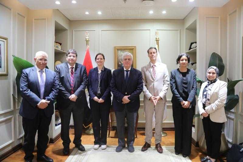 وزير التعليم العالي يبحث مع نائب أمين الهيئة الألمانية للتبادل الأكاديمي ”DAAD” تعزيز التعاون في مجالات التعليم العالي والبحث العلمي