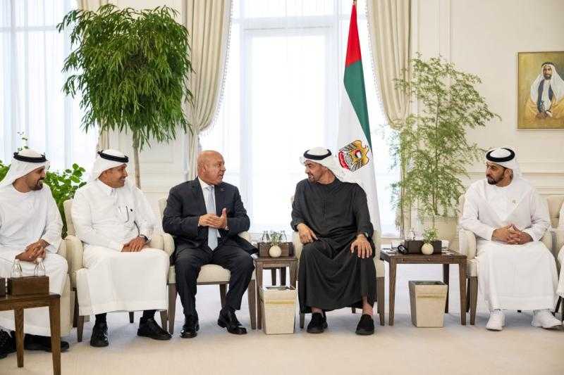رئيس دولة الامارات العربية يستقبل الوزراء المشاركين في معرض ومؤتمر جلوبال ريل 2025