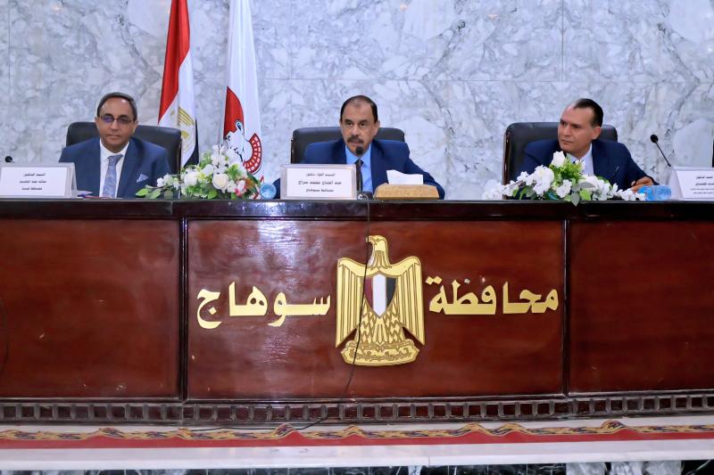محافظ سوهاج ومحافظ قنا 