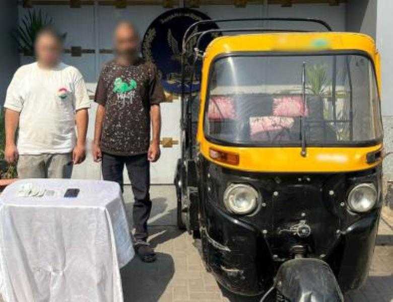 ضبط عاطلين بالقاهرة لسرقتهما مركبة ”توك توك”