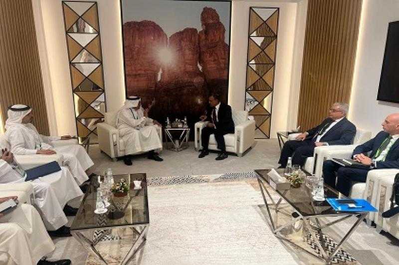 وزير الخارجية يلتقي نظيره البحريني على هامش مؤتمر ميونخ للأمن في العلا