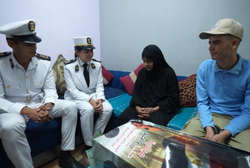 الداخلية تنظم فعاليات احتفالية بمناسبة اليوم العالمي لكبار السن في إطار مبادرة ”كلنا واحد”