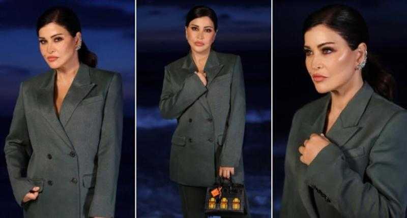 ببدلة سعرها 900 ألف جنيه...جومانا مراد تتألق في جلسات تصوير جديدة