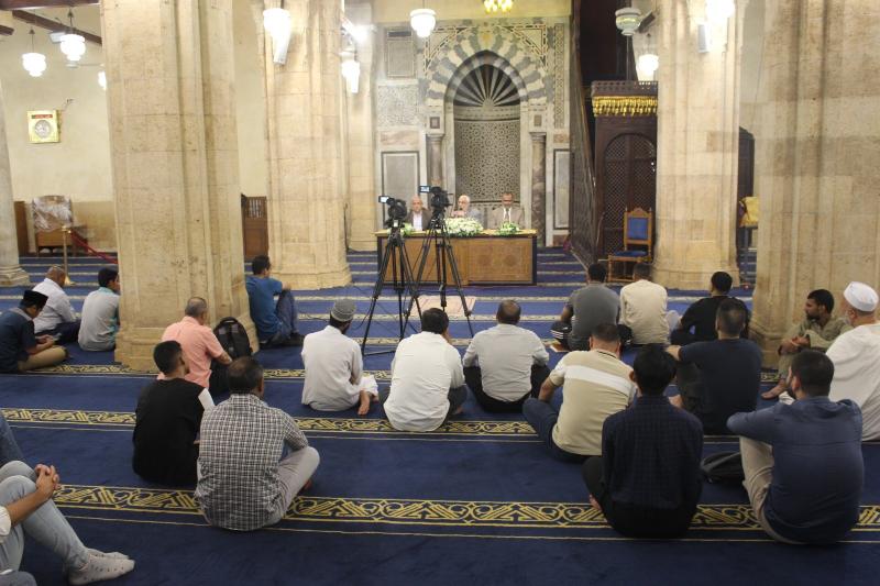 ملتقى السيرة النبوية بالجامع الأزهر: اليقين والثقة في وعد الله هو سر صمود النبي ﷺ أصحابه في مواجهة الشدائد التي مروا بها
