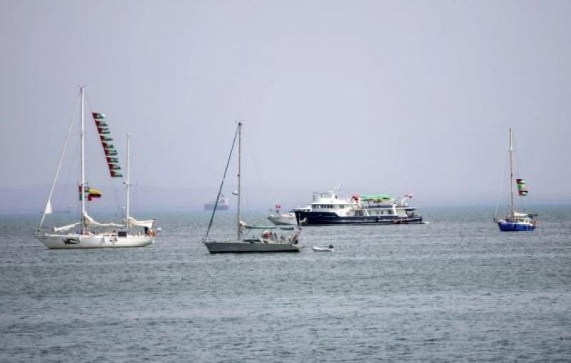 ناشطة بأسطول الصمود: البحرية الإسرائيلية على بعد 10 دقائق عنا