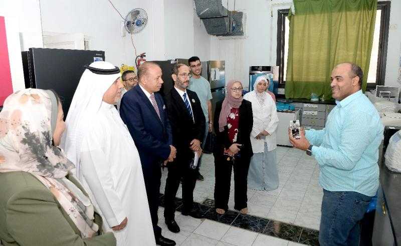 رئيس جامعة المنصورة يرافق رئيس جامعة الملك فيصل في جولة تفقدية بالجامعة