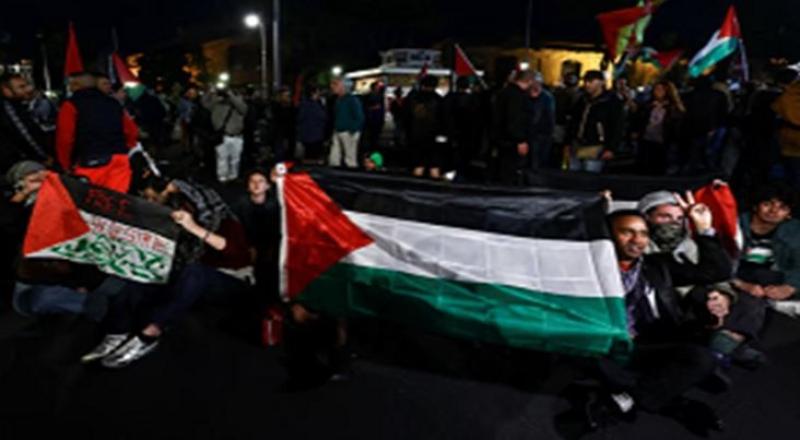 احتجاجات واسعة في إيطاليا بعد اعتراض إسرائيل لأسطول متجه إلى غزة