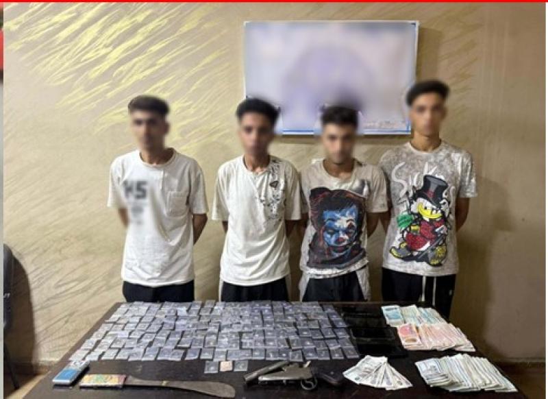 سقوط 4 تجار مخدرات فى بولاق الدكرور عقب تداول فيديو