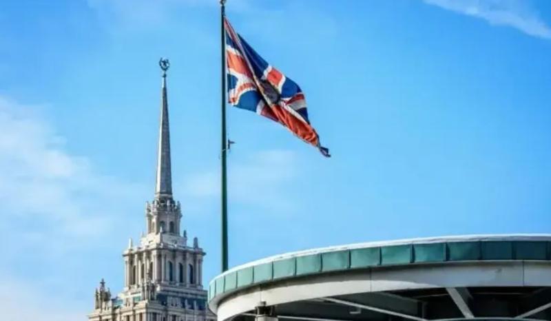 بريطانيا تدعو إسرائيل لتسليم مساعدات أسطول الصمود للمنظمات الإنسانية