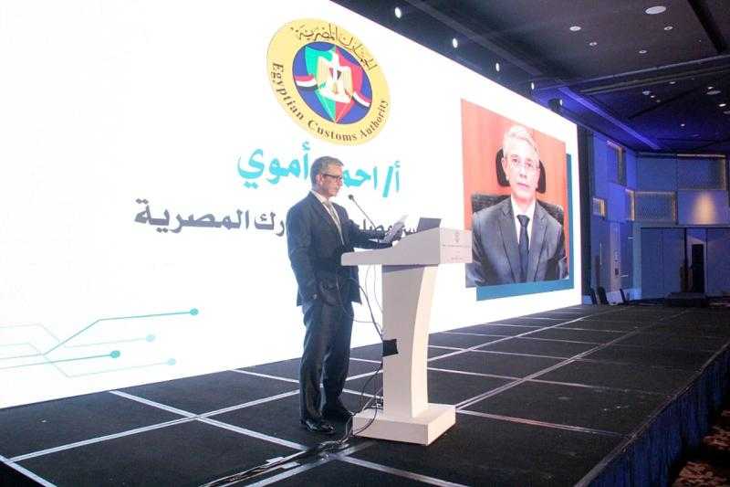رئيس مصلحة الجمارك: مد جسور التعاون والشراكة مع مجتمع الأعمال لدفع حركة التجارة والاستثمار