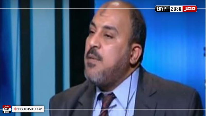عمرو عبد المنعم، الخبير في شؤون الحركات الإسلامية