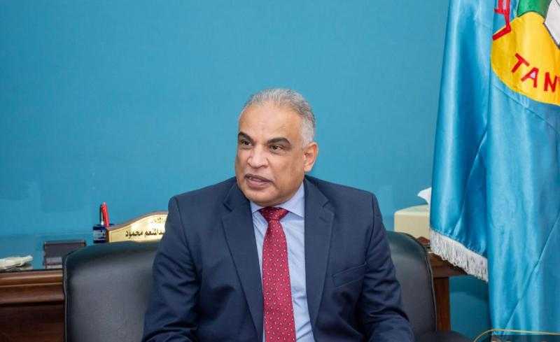 رئيس جامعة طنطا يترأس لجنة مناظرة الطلاب ذوي الاعاقة الراغبين في الالتحاق بأحد الكليات النظرية التابعة للجامعة