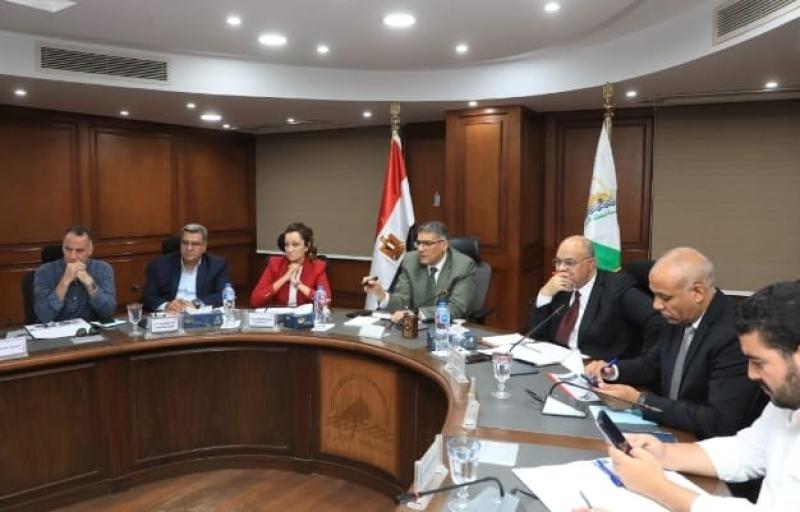 محافظ الجيزة 