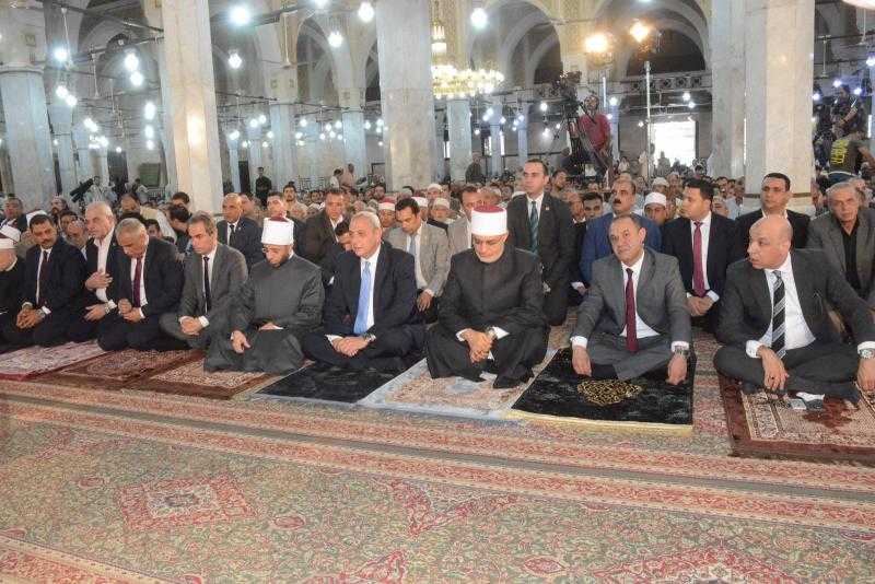 محافظ الغربية ووزير الأوقاف والمفتي ورئيس الهيئة الوطنية للإعلام يؤدون صلاة الجمعة من رحاب المسجد الأحمدي احتفالاً بالعيد القومي الـ 227